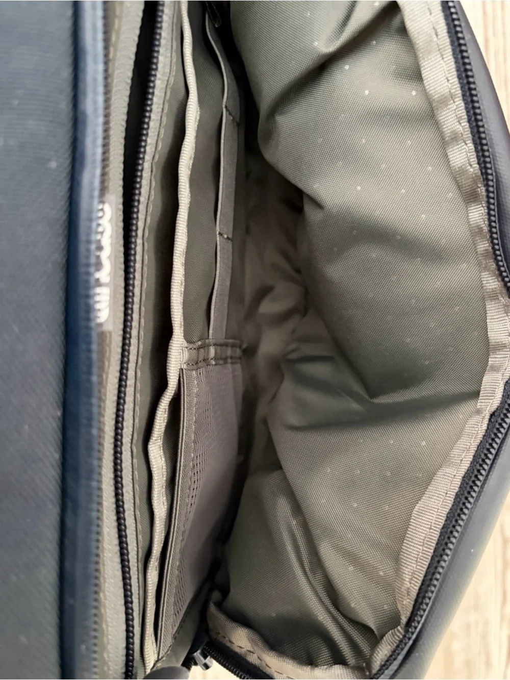 Incase Navy A.R.C Commuter 26L Backpack